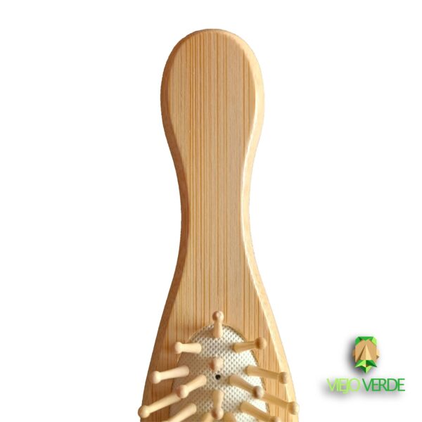 cepillo pequeño de bambú para el cabello